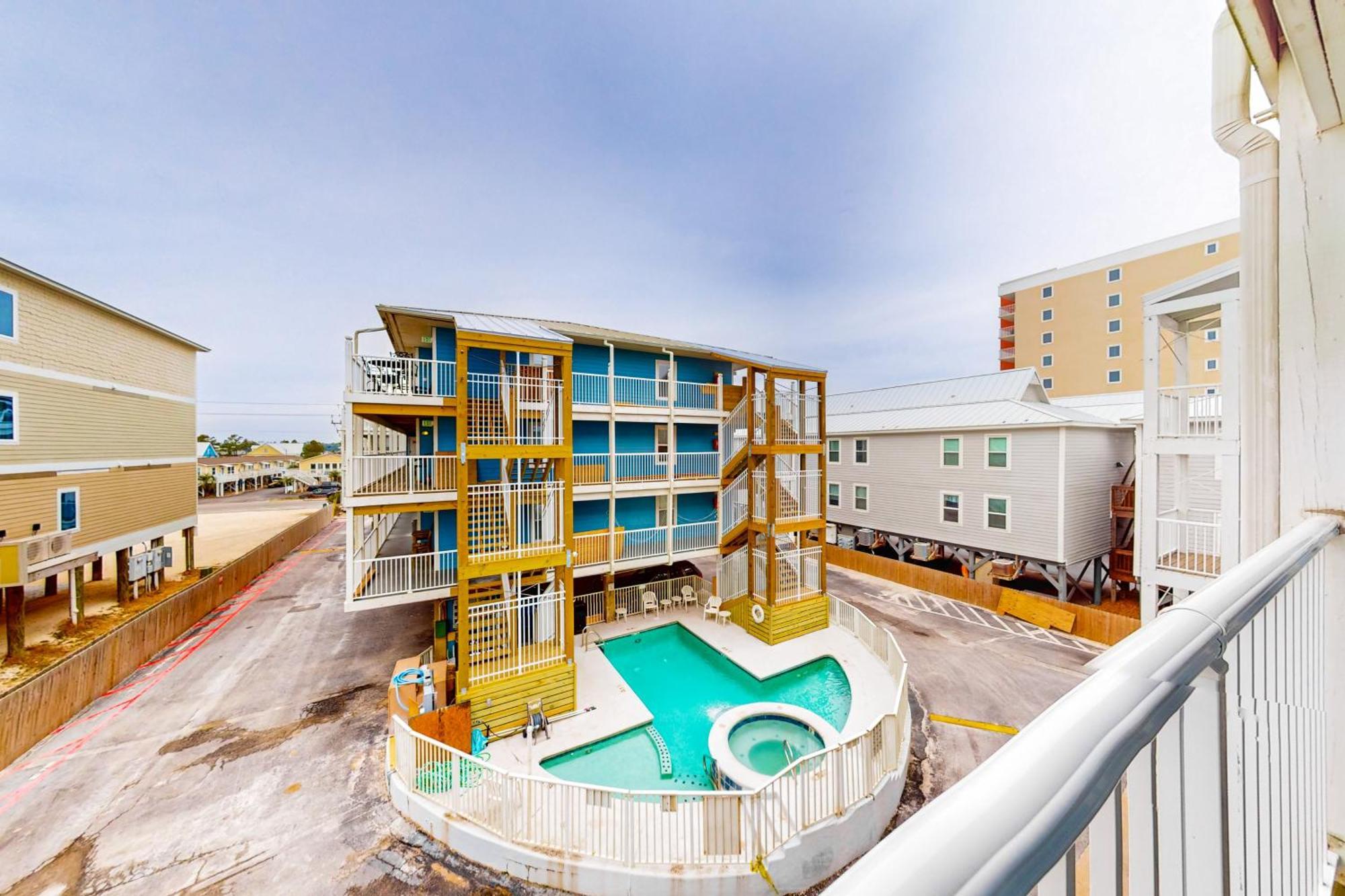 Apartment Sunchase #203